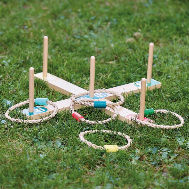 Jeu de lancer d’anneaux en bois