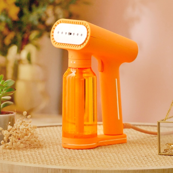 Défroisseur vapeur SteamOne Orange