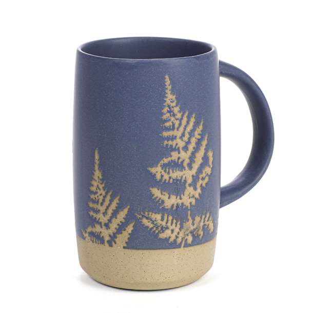 Mug en grès bleu feuilles