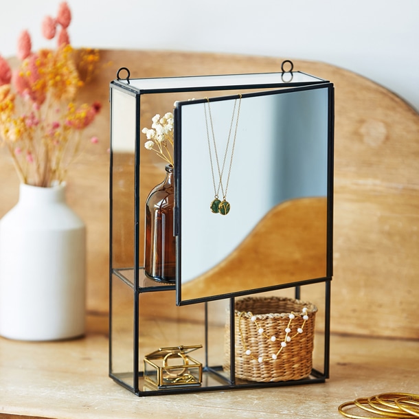 Etagère miroir pour bijoux