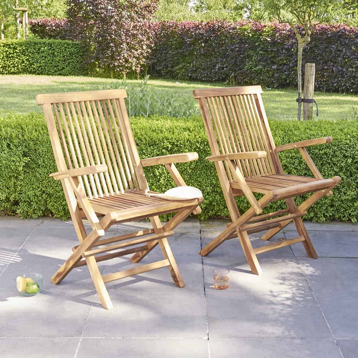 Lot de 2 fauteuils de jardin en teck hui