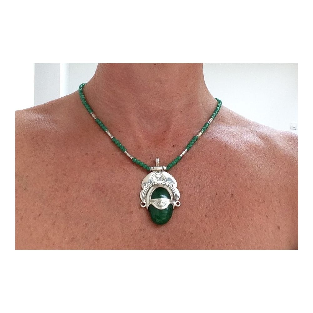 Collier touareg déesse vert