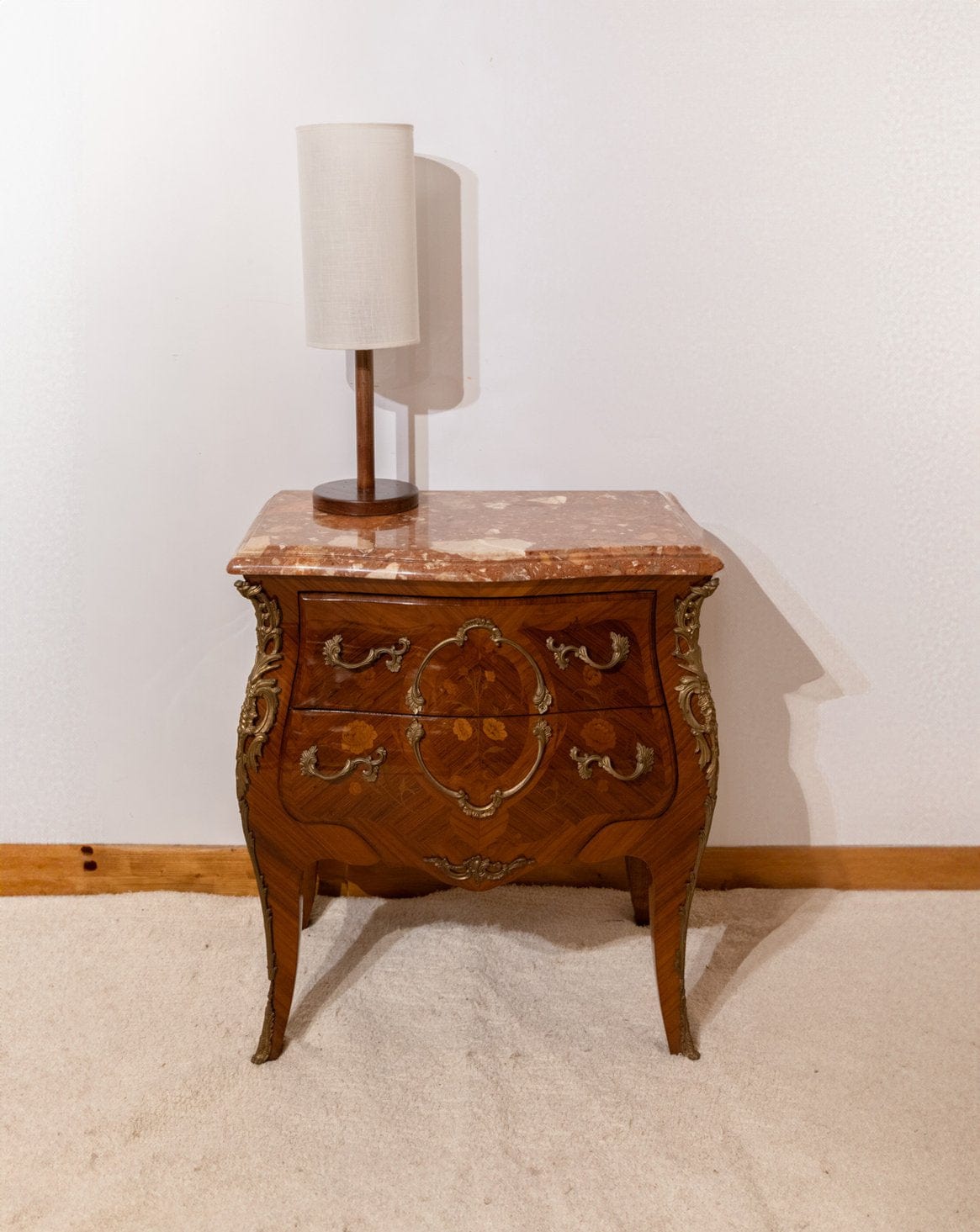 Petite commode en marbre n°50