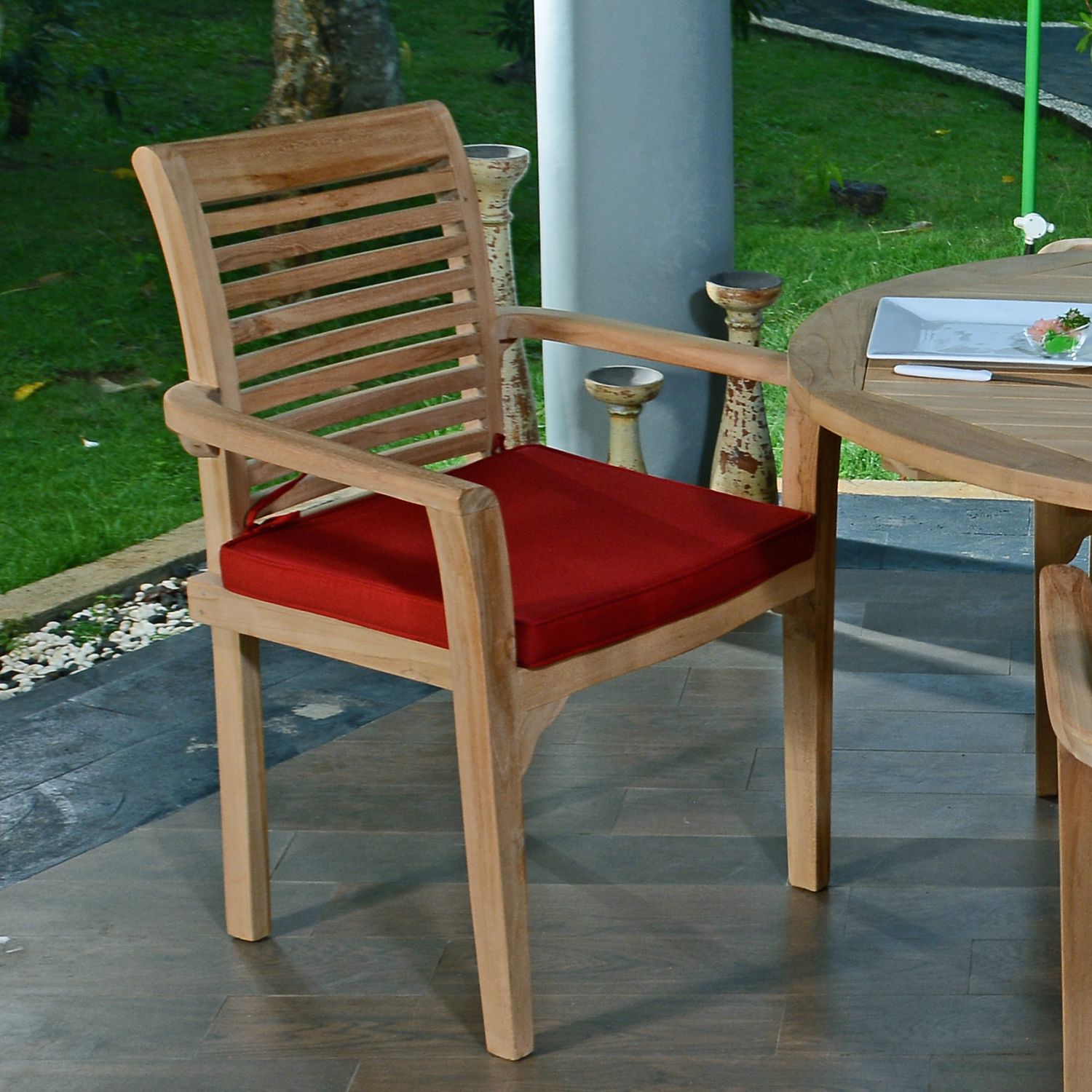 Fauteuil fixe empilable en teck samoa