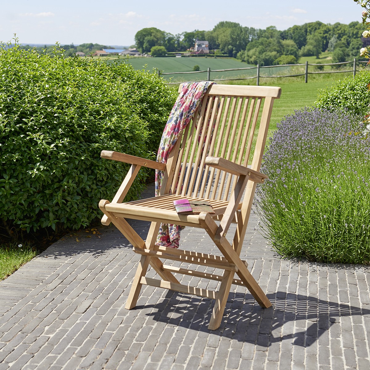 Fauteuil de jardin en bois de teck