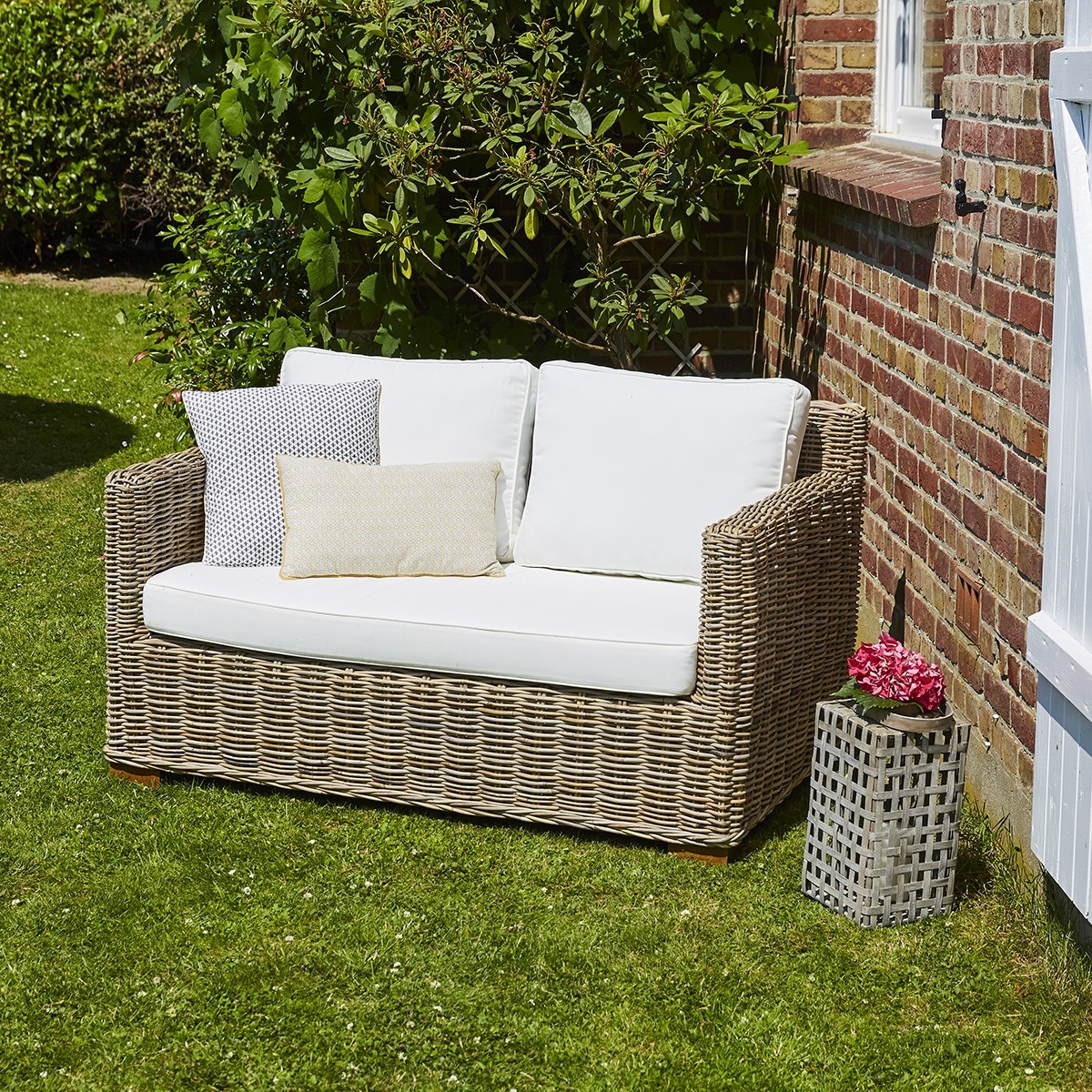 Fauteuil de jardin rond en kubu naturel