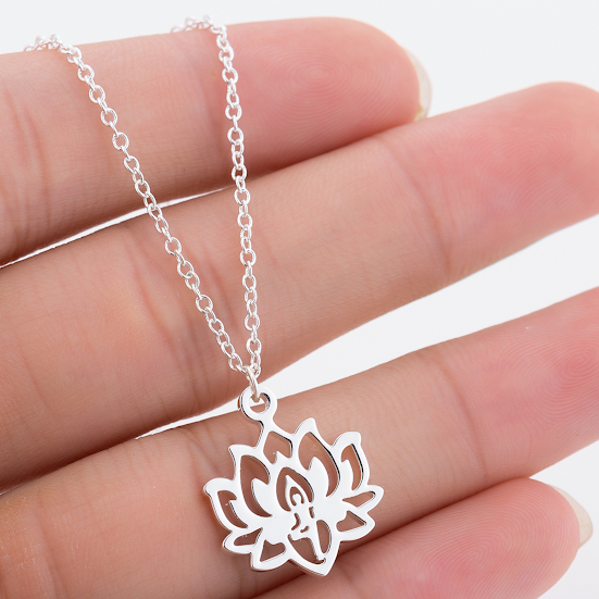 Collier fleur de lotus argent