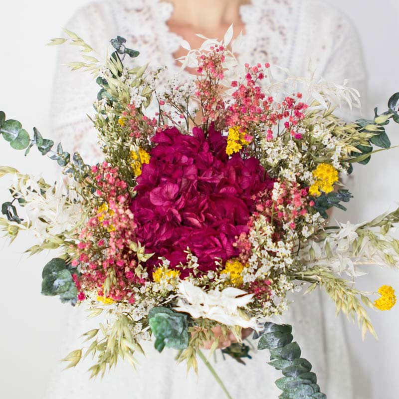 Bouquet de fleurs séchées hortensia