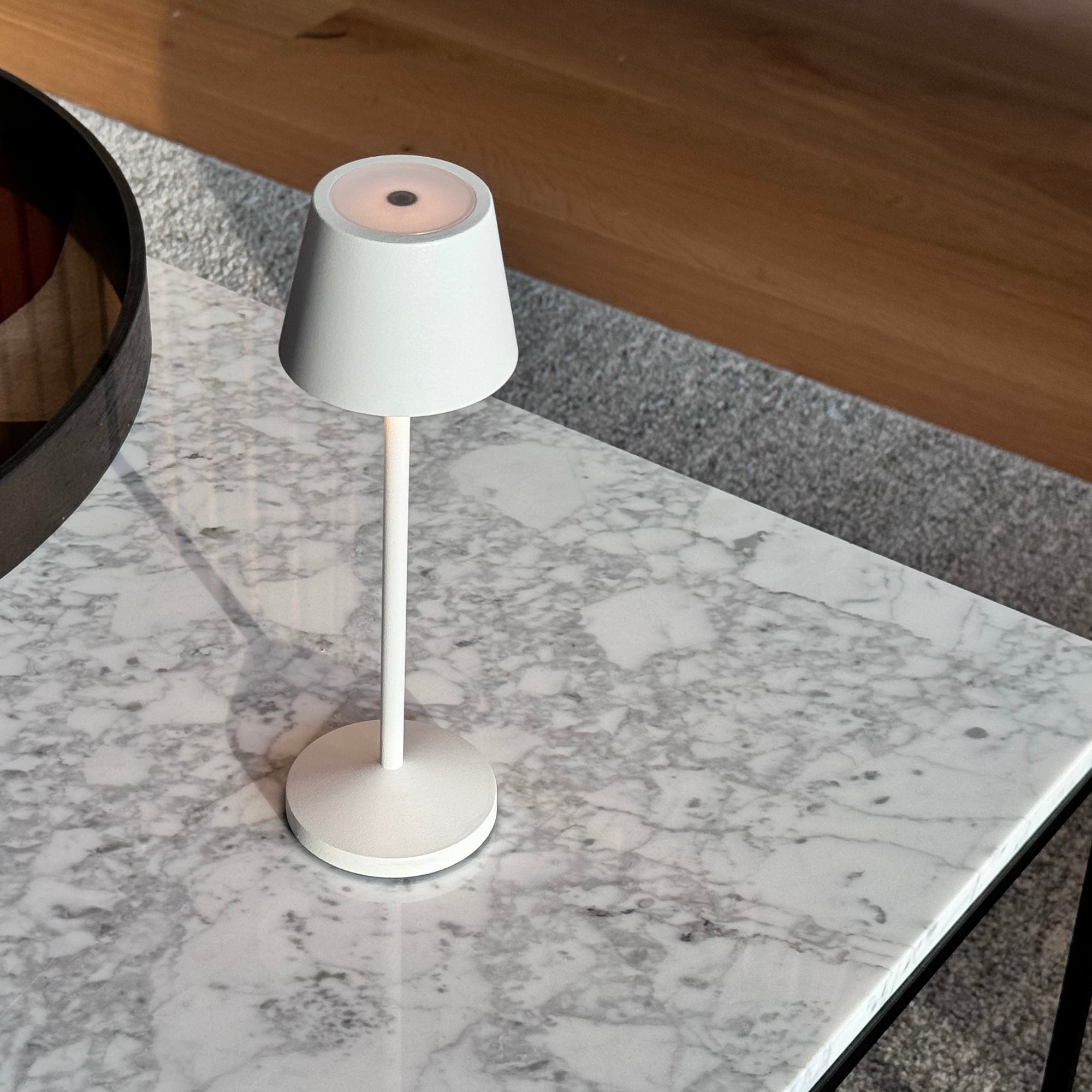 Lampe de table sans fil emily