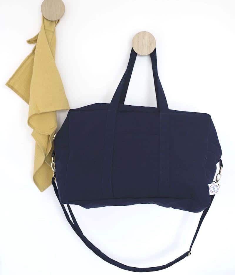 Sac à langer le géant bleu marine