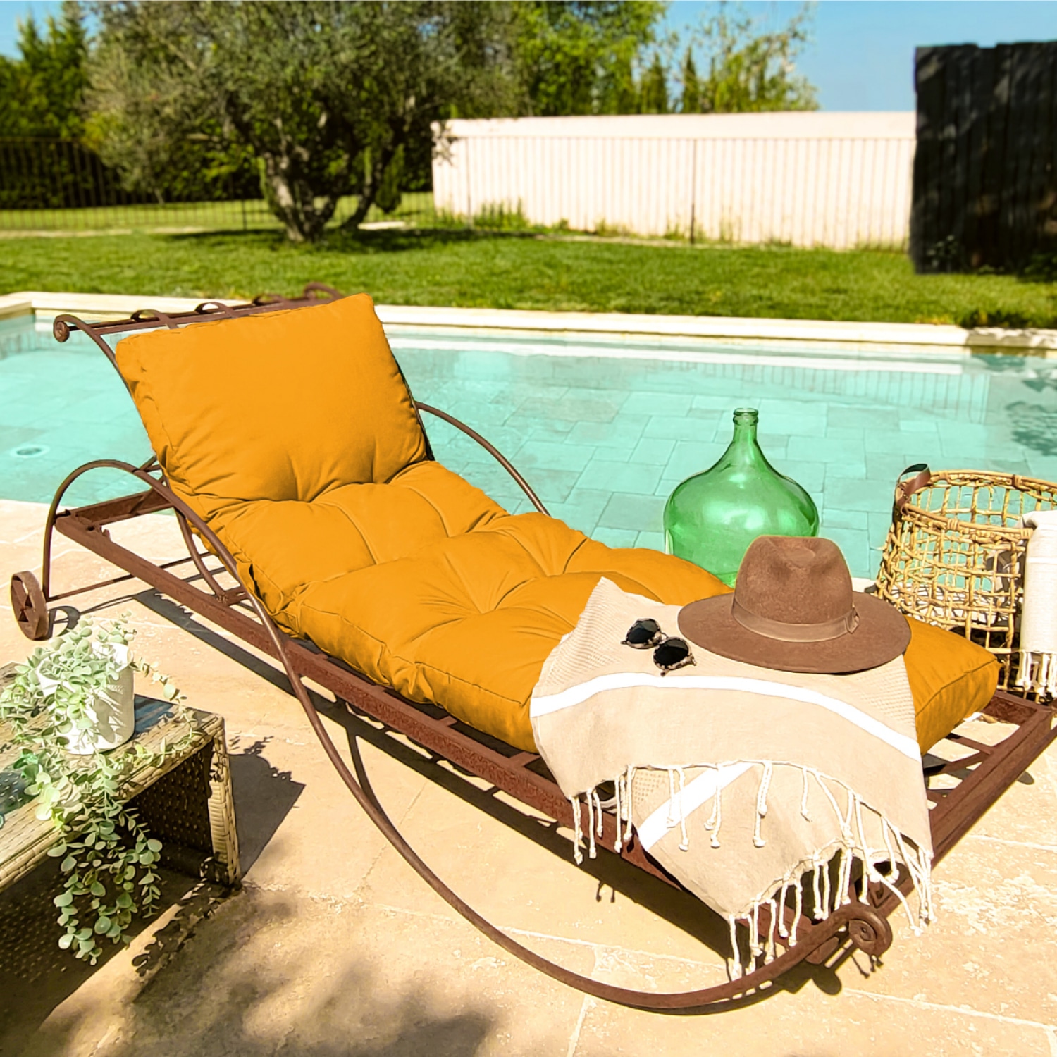 Coussin pour bain de soleil capitonné