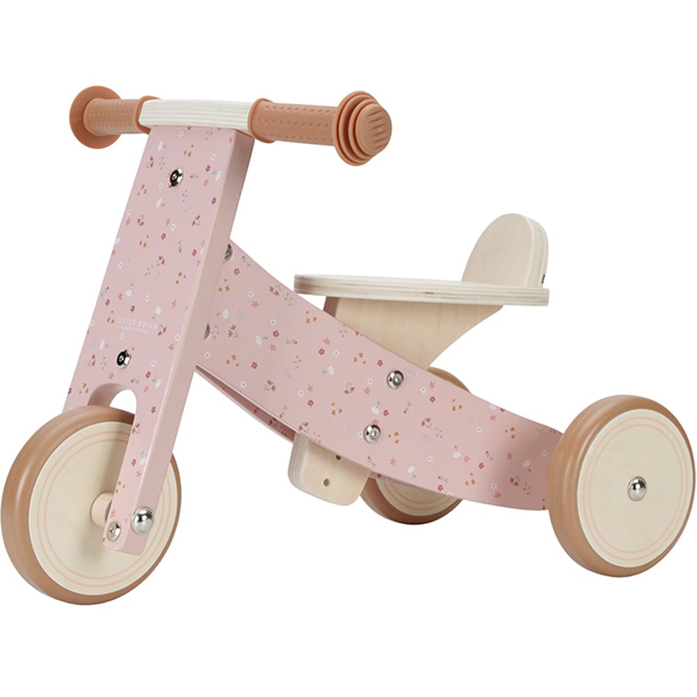 Tricycle en bois rose