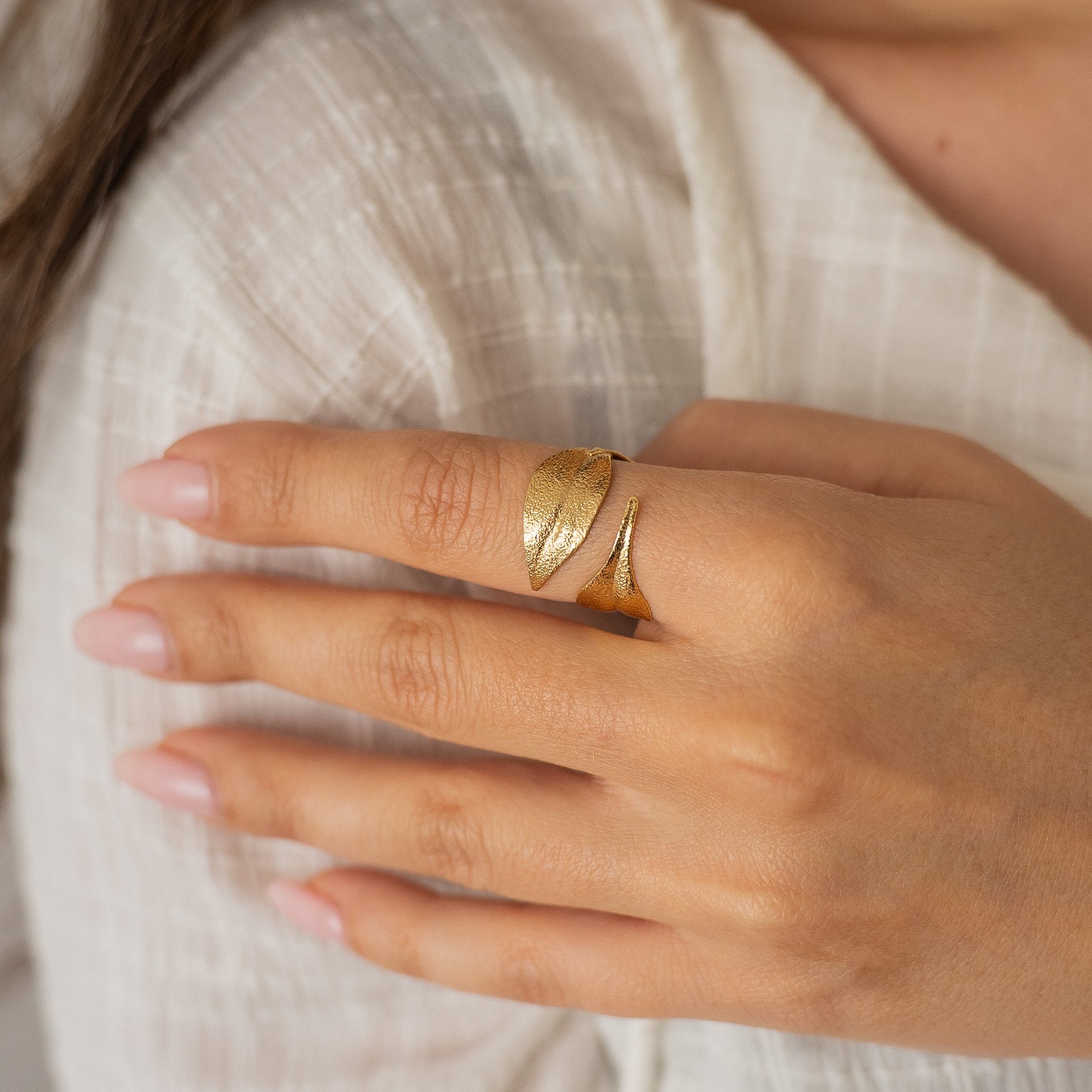 Bague réglable feuille de laurier doré