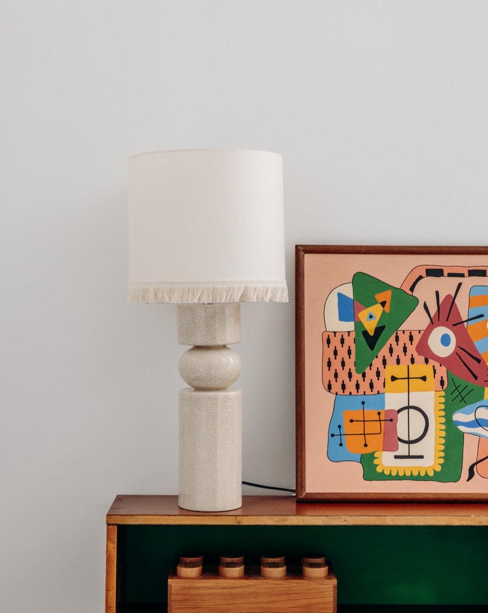 Frida, la lampe de table crème