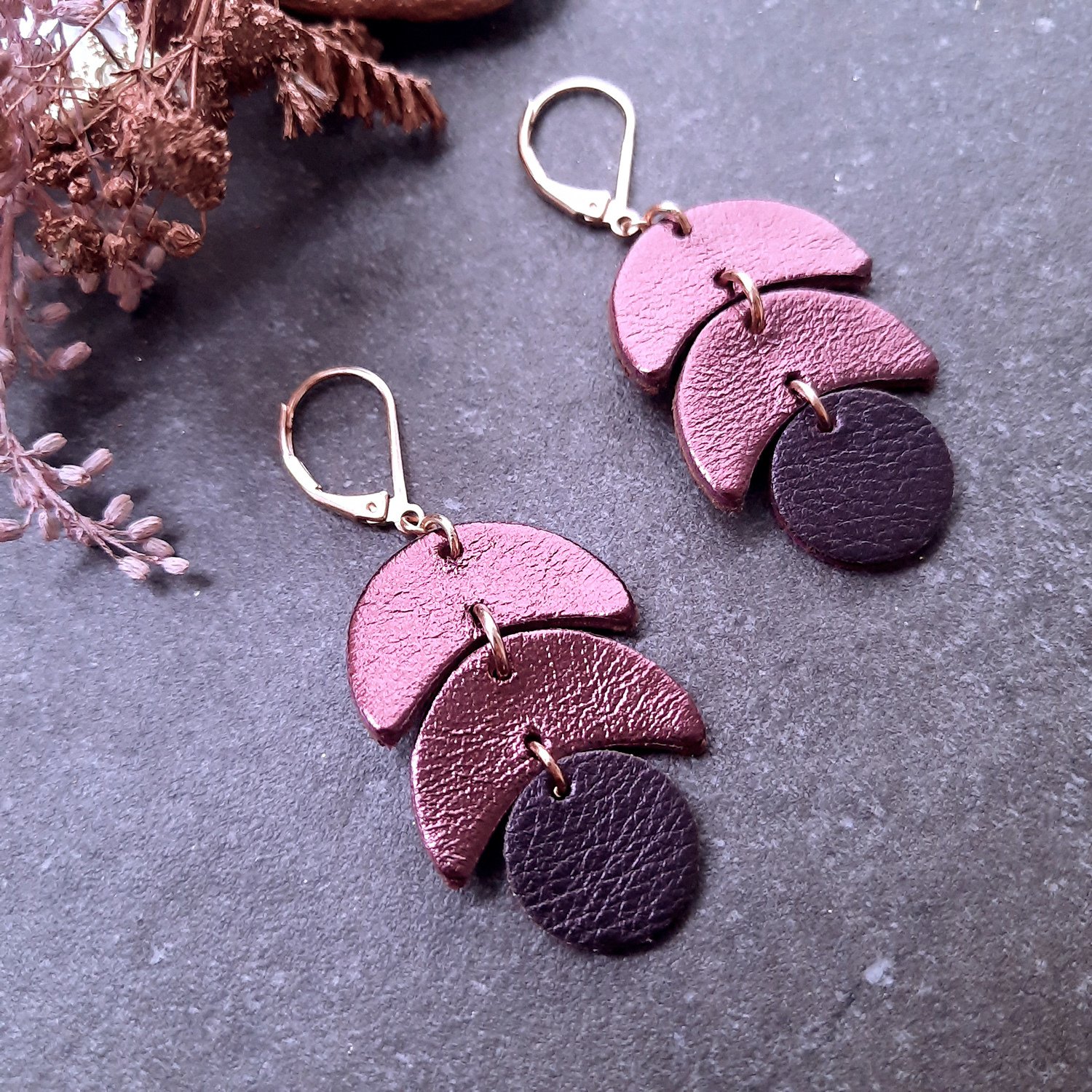 Boucles d'oreilles en cuir calder cassis