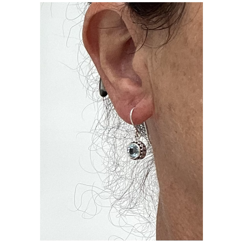 Boucles d'oreille topaze bleue