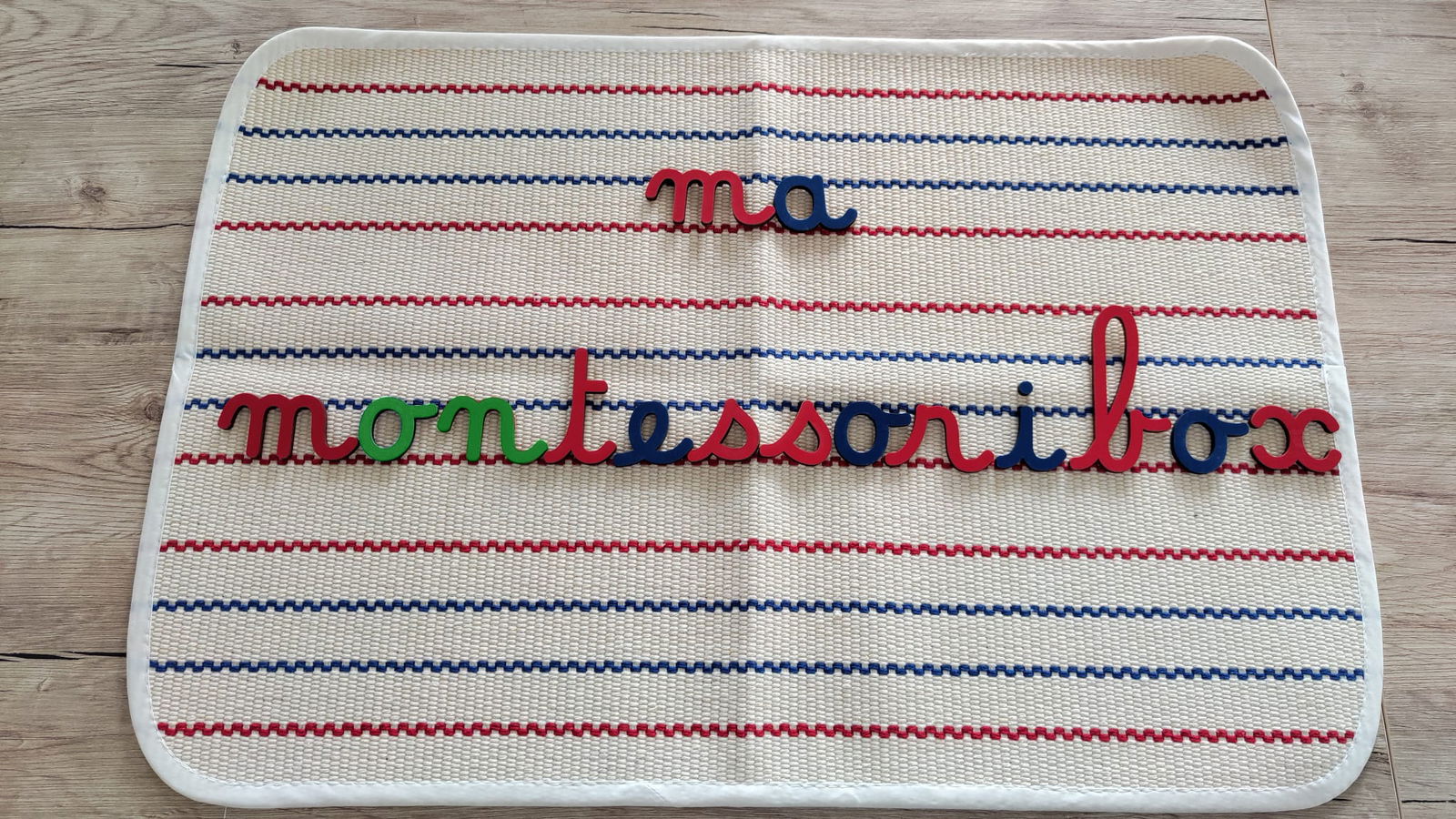 Mamontessoribox tapis écriture alphabet