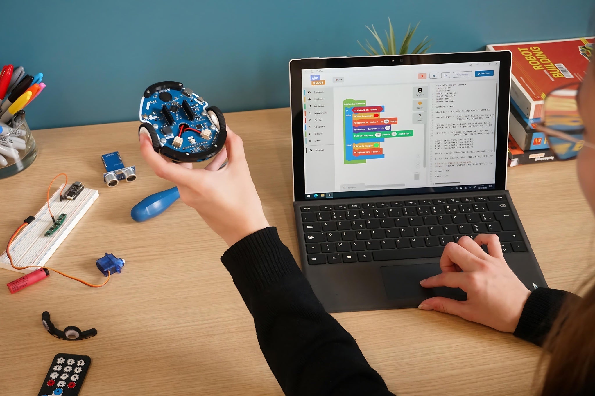 Kit robot pour apprendre à programmer