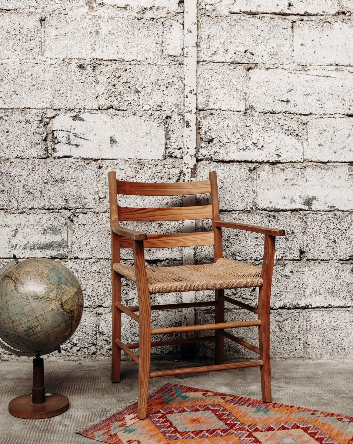 Fauteuil en bois et paille n°19