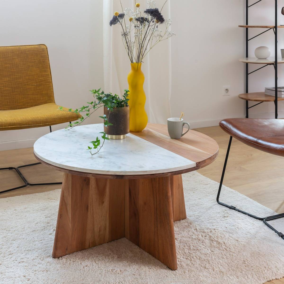 Table basse ronde en bois et marbre